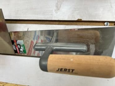 купить лопату для снега: Кельма штукатурная с прямоугольным полотном из нержавеющей стали — 1