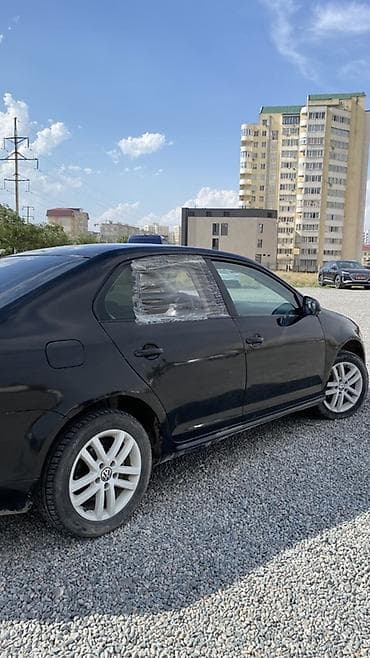 Продажа авто: Volkswagen Jetta: 2007 г., 1.6 л, Механика, Бензин, Седан — 5