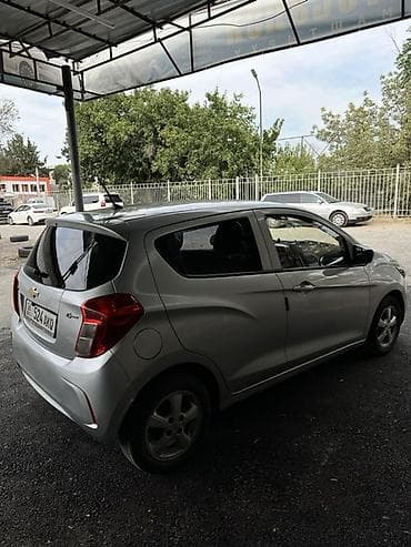 wuling mini ev: Chevrolet Spark: 2017 г., 1 л, Вариатор, Бензин, Хэтчбэк — 4