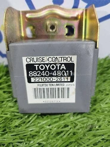 leksus: Lexus RX300 v-3.0 2000 год, управления круиз контролем — 1