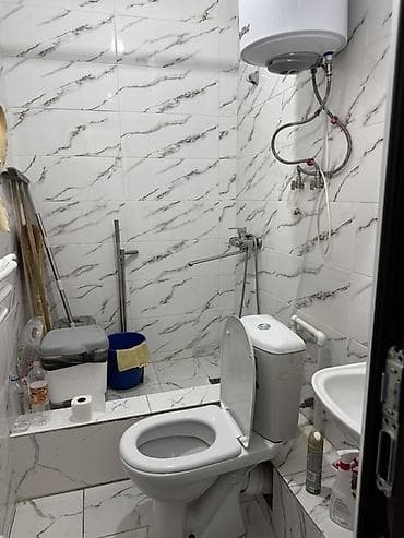 seven development: Ахунбаева Сдается помещение Площадь: 145м2 Этаж 2 1 линия С — 4