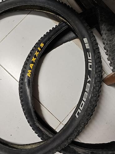 Покрышки для горного велосипеда (пара разносортных): - Schwalbe Nobby