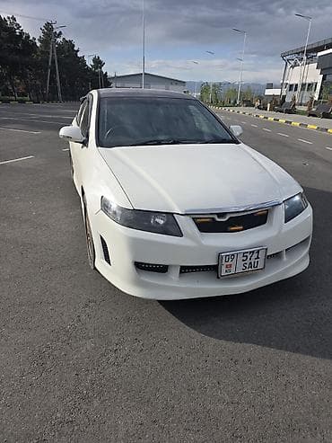 есть варианты: Honda Accord: 2003 г., 2.4 л, Автомат, Бензин, Седан — 2