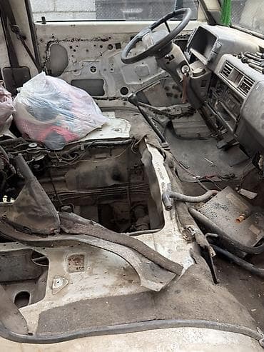 м50 бмв: Mazda 626: 1993 г., 2.2 л, Ручные, Дизель, Фургон — 7