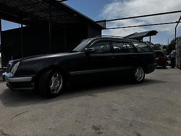 Продажа авто: Mercedes-Benz E-Class: 2001 г., 2.2 л, Механика, Дизель, Универсал — 3