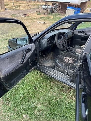 опель вектора с: Volkswagen Passat: 1995 г., 1.8 л, Механика, Бензин, Универсал — 9