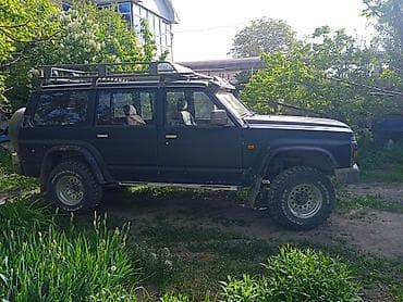 Транспорт: Nissan Patrol: 1994 г., Кол менен иштөөчү, Дизель, Жол тандабас — 2