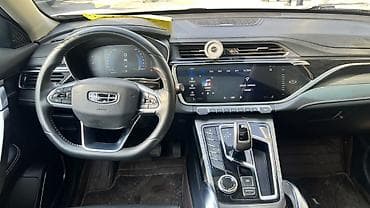 bmw m1: Geely Atlas: 2022 г., 1.8 л, Автомат, Бензин, Кроссовер — 5