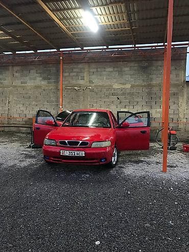 куплю авто с последующим выкупом: Daewoo Nubira: 1998 г., 1.5 л, Механика, Седан — 2