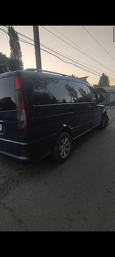 Mercedes-Benz Vito: 2004 г., 2.2 л, Ручные, Дизель, Минивэн — 4