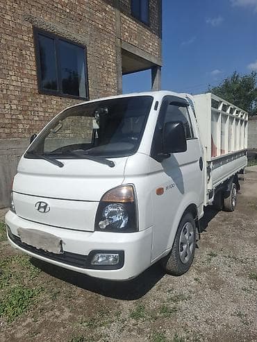 sprinter cdi: Hyundai H-100: 2014 г., 2.5 л, Ручные, Дизель, Пикап — 1