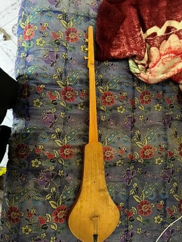 домбра комуз: Казахский щипковый инструмент — домбра - Корпус грушевидной формы — 4