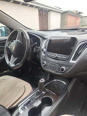 клима: Chevrolet Malibu: 2018 г., Автомат, Бензин, Седан — 10