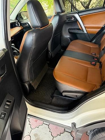 е60 4 4: Toyota RAV4: 2016 г., 2.5 л, Автомат, Бензин, Кроссовер — 6