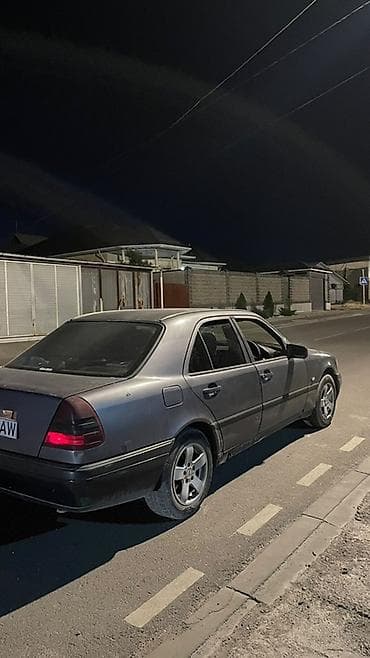 Продажа авто: Mercedes-Benz C-Class: 1997 г., 2 л, Механика, Бензин, Седан — 3