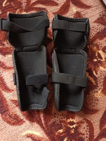 купальник для художественной: Каленные защитники — 1