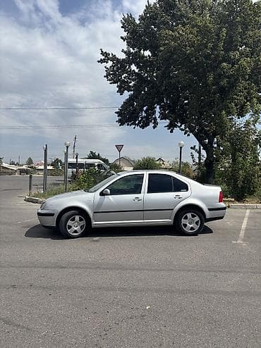 vw passat: Volkswagen Bora: 2005 г., 1.6 л, Механика, Бензин, Седан — 2