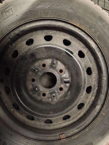 Колеса в сборе 195 / 65 / R 15, Зима, Б/у, Комплект, Легковые, Железные, отверстий - 5 at lalafo.kg Колеса в сборе 195 / 65 / R 15, Зима, Б/у, Комплект, Легковые, Железные, отверстий - 5