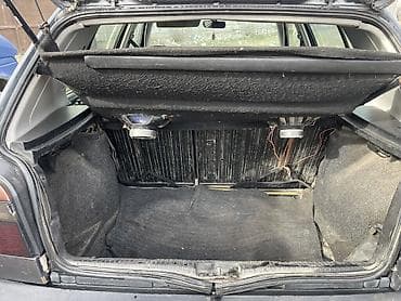 сивик хэтчбек: Volkswagen Golf: 1993 г., 1.6 л, Механика, Бензин, Хэтчбэк — 7