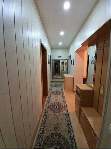 3 комнаты, 67 м², Сталинка, 3 этаж