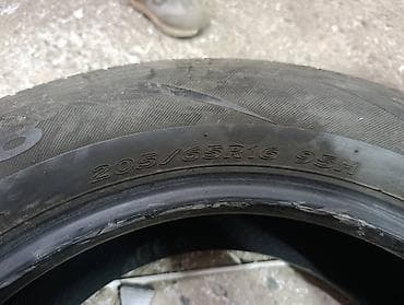 r 16: Размер 205/65 R16. Состояние буу. Протектор 80%. Пять колесо. С — 2