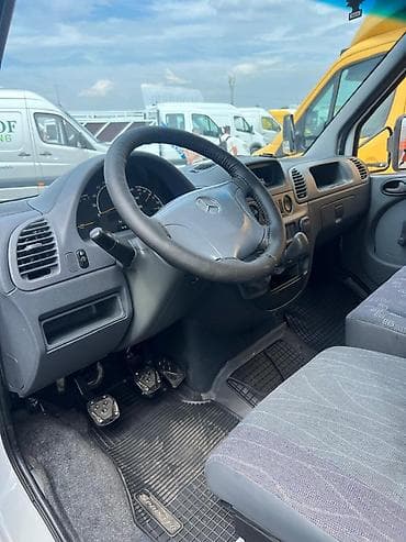 Транспорт: Mercedes-Benz Спринтер: 2001 г., 2.7 л, Механика, Дизель, Бус — 9
