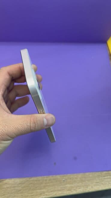 Автоунаа электроникасы: IPhone 13, Колдонулган, 128 ГБ, 100 % — 9