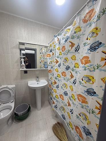 суточные квартиры в джалал абаде: 2 комнаты, Собственник, Без подселения, С мебелью полностью — 5