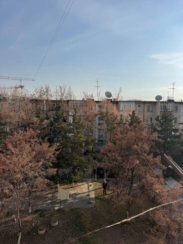 одна комнатные квартиры: 1 комната, 31 м², 104 серия, 4 этаж, Старый ремонт — 6