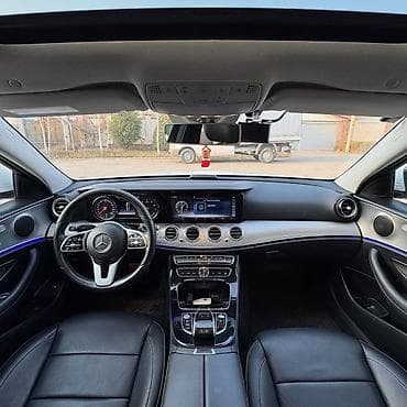 audi q 5: Mercedes-Benz E-Class: 2019 г., 2 л, Автомат, Бензин, Седан — 5