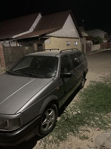 Volkswagen Passat Variant: 1989 г., 1.8 л, Механика, Бензин, Универсал — 3