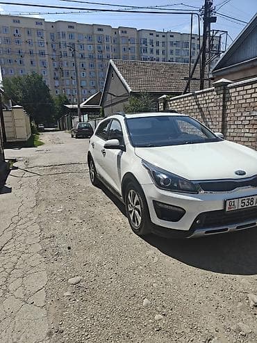 mazda cronos: Kia Rio X-Line: 2019 г., 1.6 л, Автомат, Бензин, Кроссовер — 3