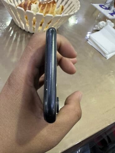 macbook pro i9: IPhone Xr, Кара, Кабель — 3