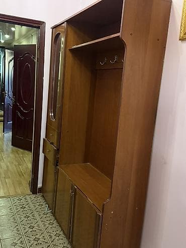 скамейка для прихожей: Гарнитур для прихожей, Б/у, Зеркало, ДСП, Самовывоз, цвет - Коричневый — 1