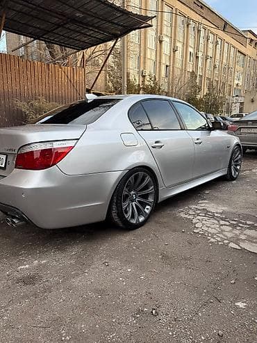 byd e7: BMW 5 series: 2004 г., 4.4 л, Автомат, Бензин, Седан — 3