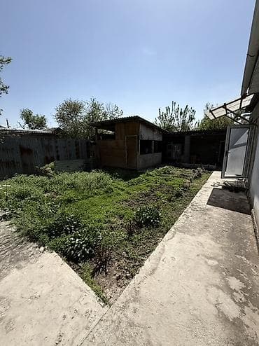 комната сатылат: 🏡 Дом + готовый бизнес | с. Восток | 5.6 соток Продается уютный дом — 8