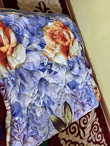 Одеяла и пледы: Стеганое одеяло с цветочным принтом - Тип: легкое стеганое — 1