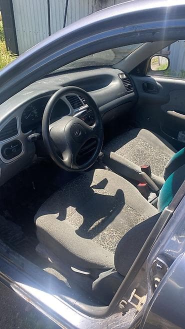 Продажа авто: Daewoo Lanos: 2009 г., 1.3 л, Механика, Бензин, Седан — 1