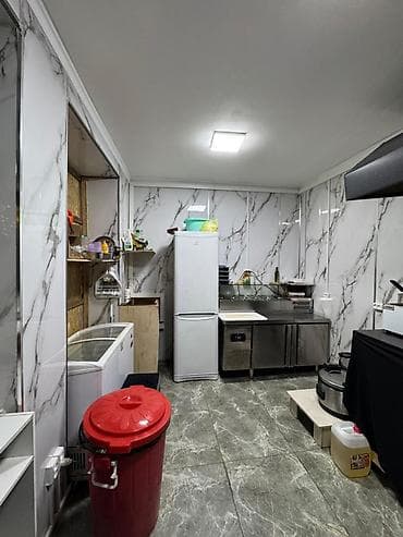 пицы: Небольшое кафе/закусочная с уютным залом и открытой кухней — 8