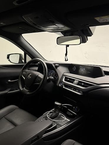 Lexus: Lexus UX: 2021 г., 2 л, Автомат, Гибрид, Кроссовер — 10