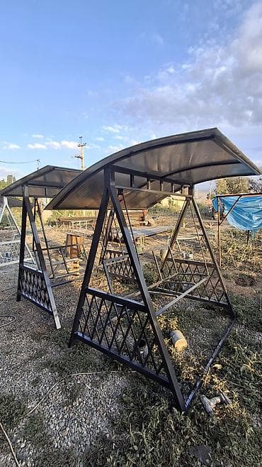 Садовые качели Металл, Со спинкой, С крышей