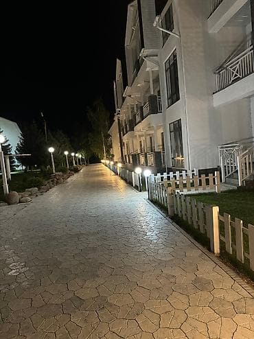 Иссык-Куль 2026: Квартира, Квартира по первой линии. 3й этаж. в ЦО Чайка 3й корпус. ЦО Chaika Resort, Сары-Ой, Детская площадка, Парковка, стоянка, Охраняемая территория — 4