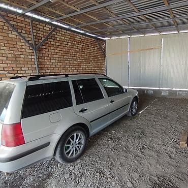 коробка гольф 3 1.8: Volkswagen Golf: 2000 г., 1.6 л, Механика, Бензин, Универсал — 1