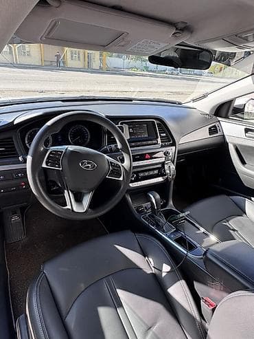 legion 7: Hyundai Sonata: 2019 г., 2 л, Автомат, Газ, Седан — 4
