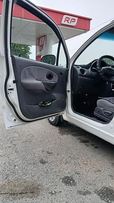 mini car: Daewoo Matiz: 2002 г., Бензин, Хэтчбэк — 9
