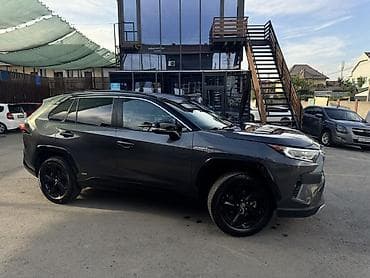 Продажа авто: Toyota RAV4: 2019 г., 2.5 л, Гибрид, Кроссовер — 6