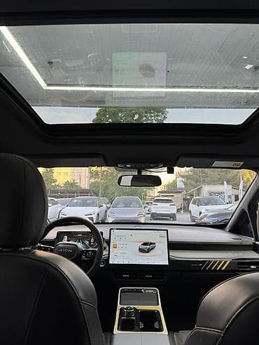 GAC: ⸻ 🚗 GAC AION Y 2021 🔋 Запас хода: 500 км 🔋 SOH батареи: 95% 📍 — 10