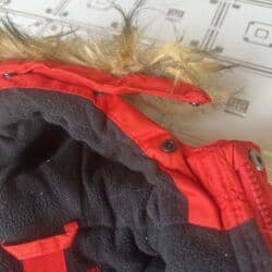 вещи новорождённых: Продаю комбенезоны 1. Красный 3-6 мес состояние отличное качество — 5