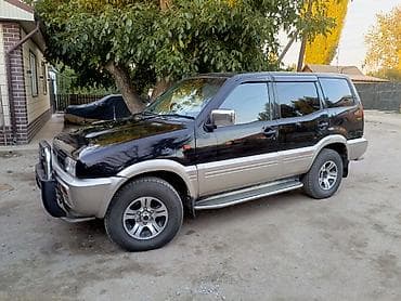 Nissan Mistral: 1996 г., 2.7 л, Автомат, Дизель, Внедорожник at lalafo.kg Nissan Mistral: 1996 г., 2.7 л, Автомат, Дизель, Внедорожник