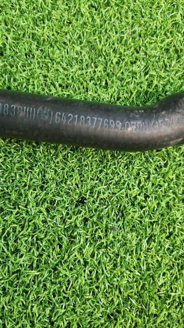 блок предохранителей: Патрубок 6421 8 377 699 Е65 е66 Год 2005 В отличном состоянии — 3